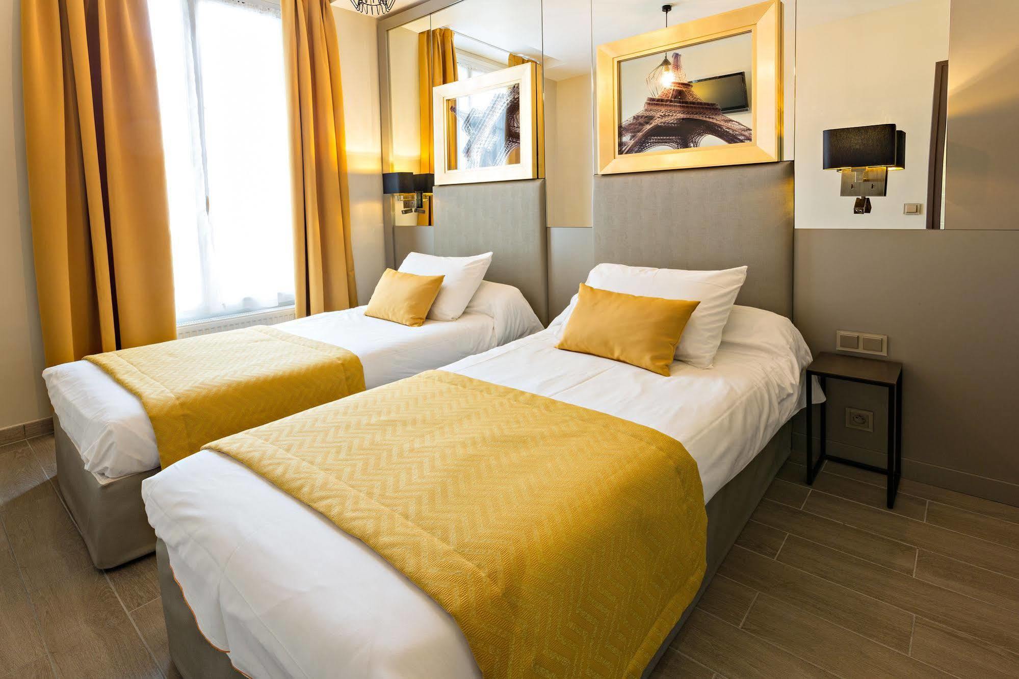 Pratic Hotel Paris Exteriör bild